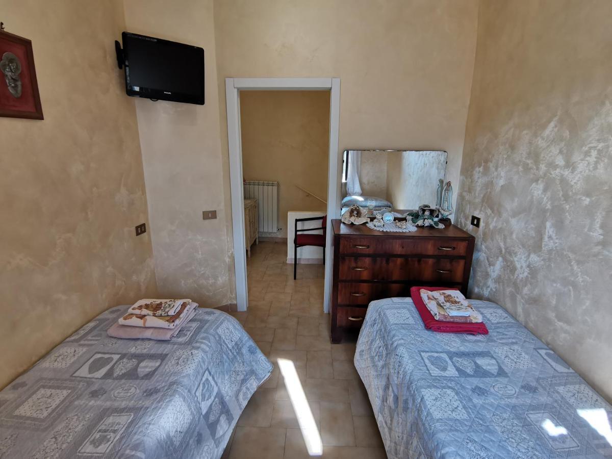 Il Torrione Villa Poggio Bustone Exterior photo